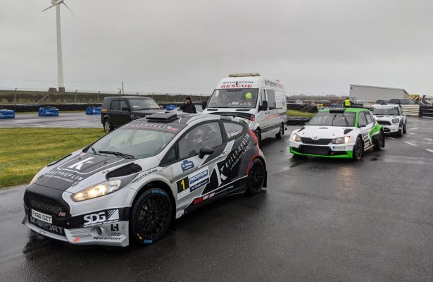 AFTER SS1: Wet, wet, wet – Derek and Mark McGeehan lead in their MINI WRC!